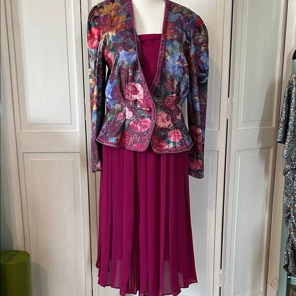 Vintage Nah Nah Floral Blazer and Magenta Dress Suit Set 2-piece Size 8 - Picture 1 of 11